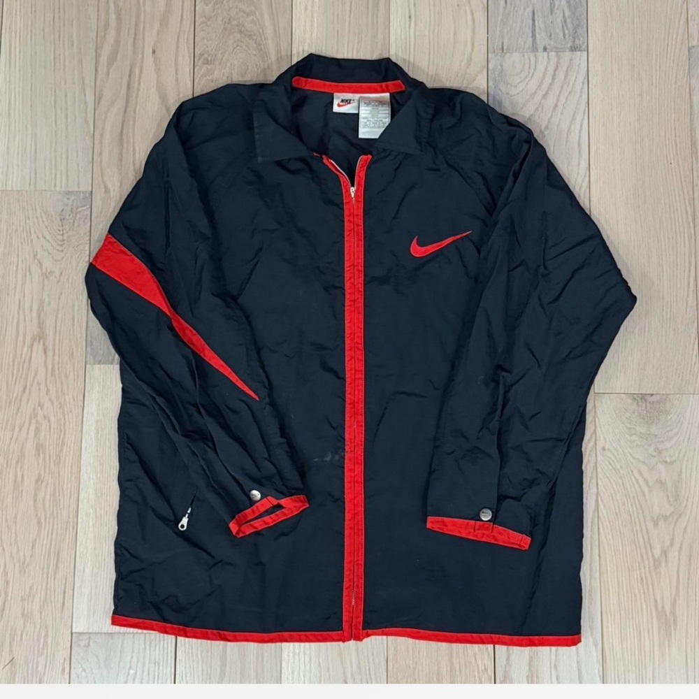 Nike Men's Black and Red Windbreaker